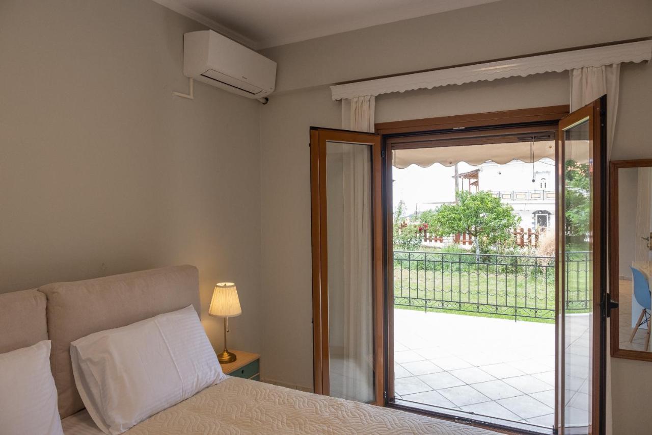 Coral Apartments Parga Exterior photo